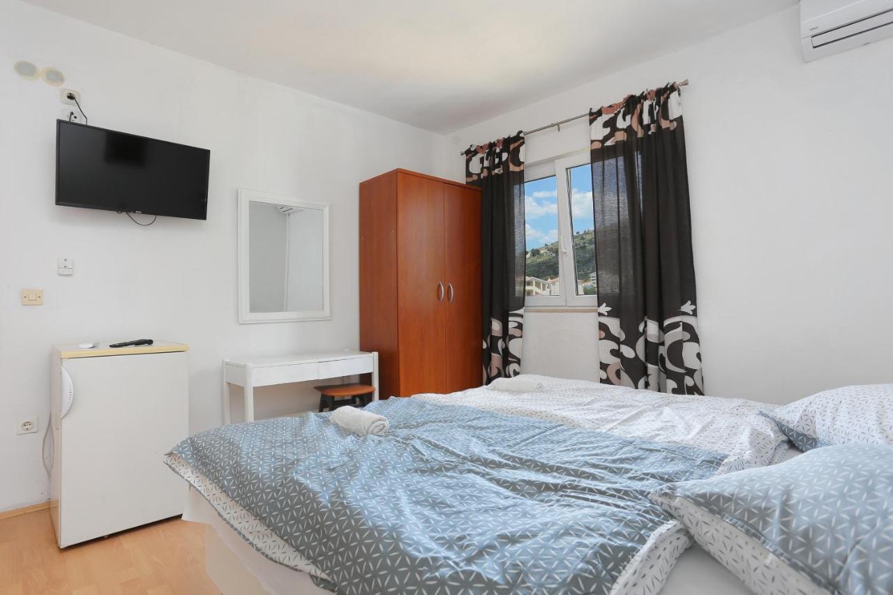 Apartment Tucepi 2676B Eksteriør bilde