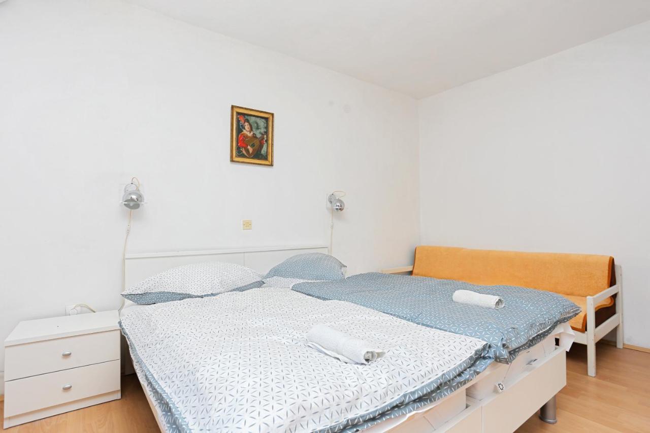 Apartment Tucepi 2676B Eksteriør bilde